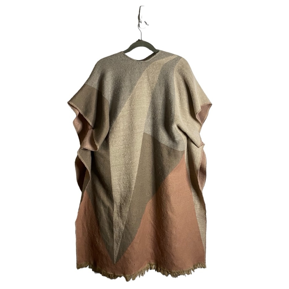 LA Express Women's Soft Knit Patterned Color Block Cardigan - Picture 7 of 7